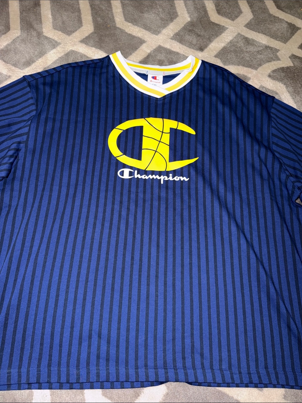 Champion men’s XXL Jersey Tee / NEW